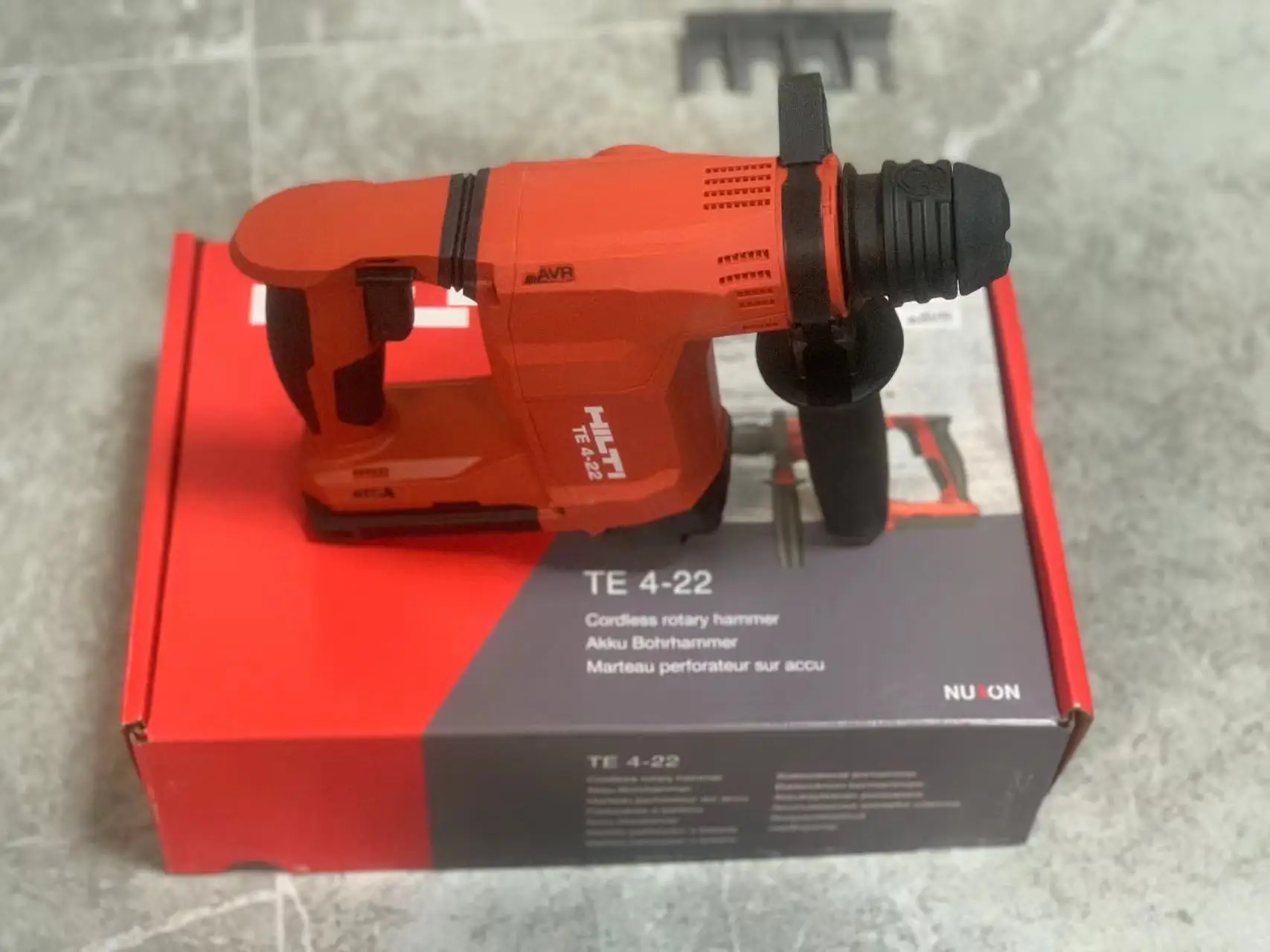 New Hilti NURON 22V Lithium-Ion SDS Plus Cordless Rotary Hammer Drill TE 4-22 body only