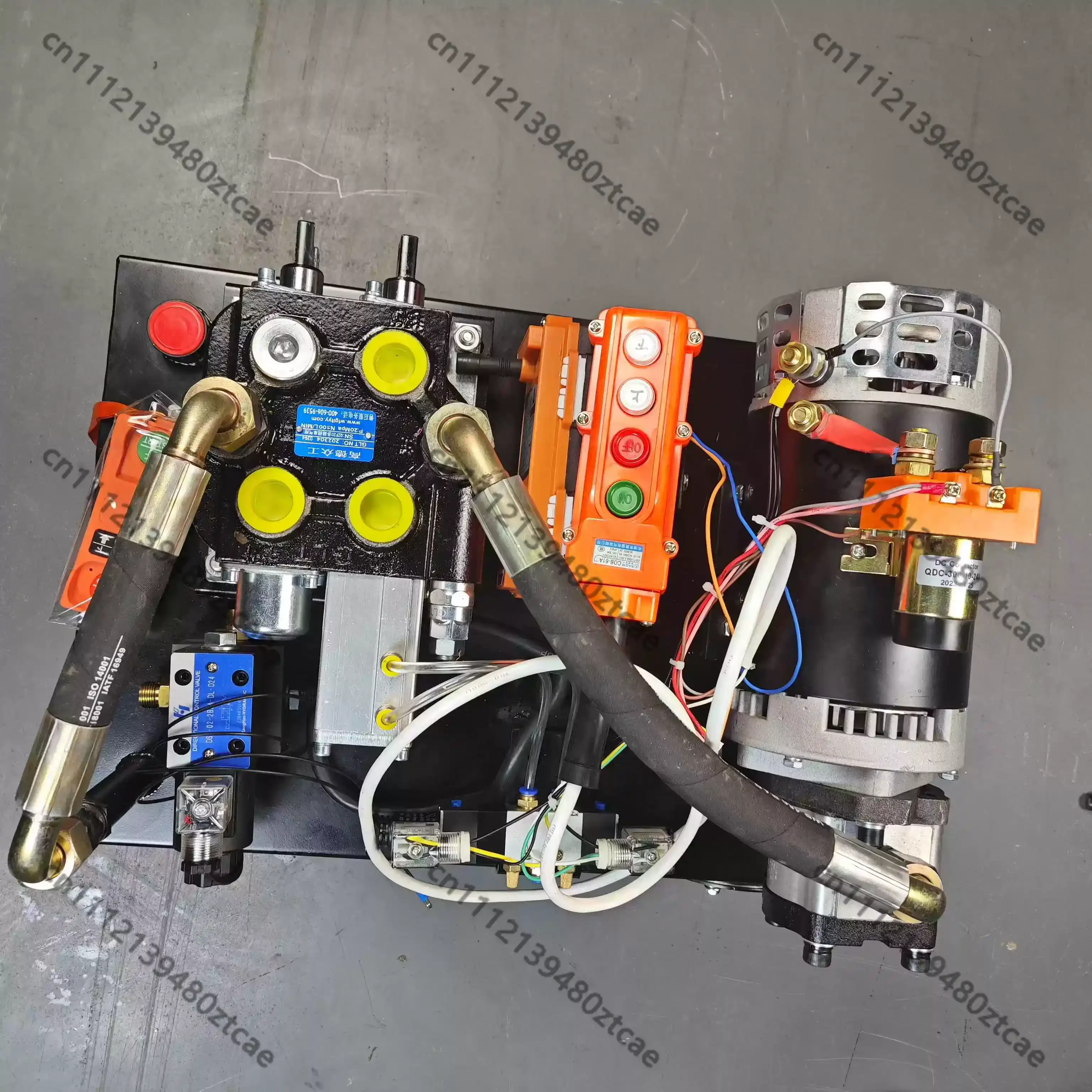 Semi-trailer electric power take-off hydraulic lift power unit backflip front four rear eight DC power pump station