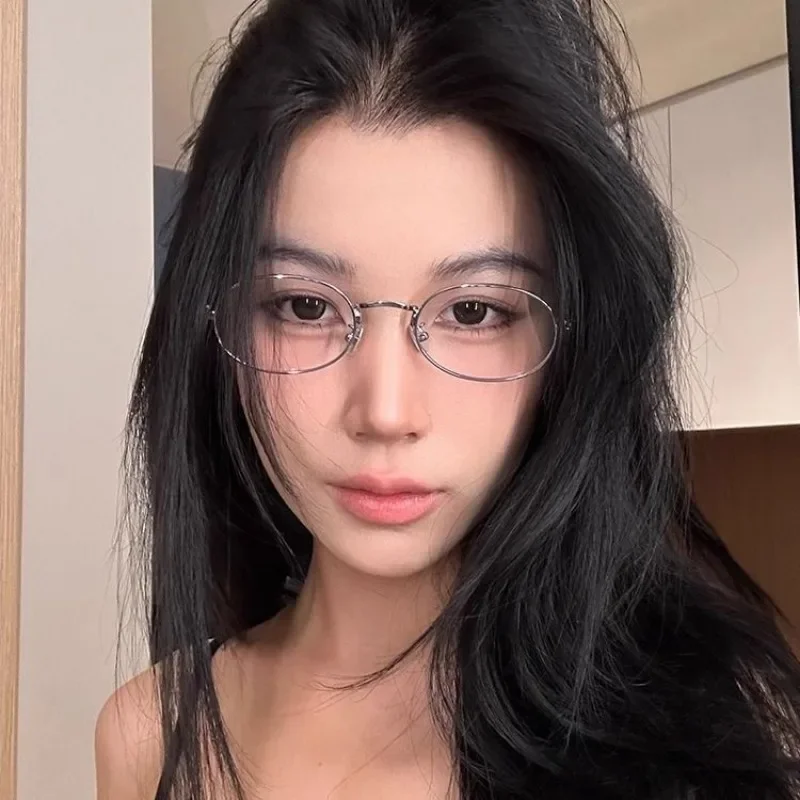 New Ultra Light Gold Rimmed Small Frame Flat Light Glasses for Women Plain Oval Glasses Small Oval Anti Blue Light Eyewear