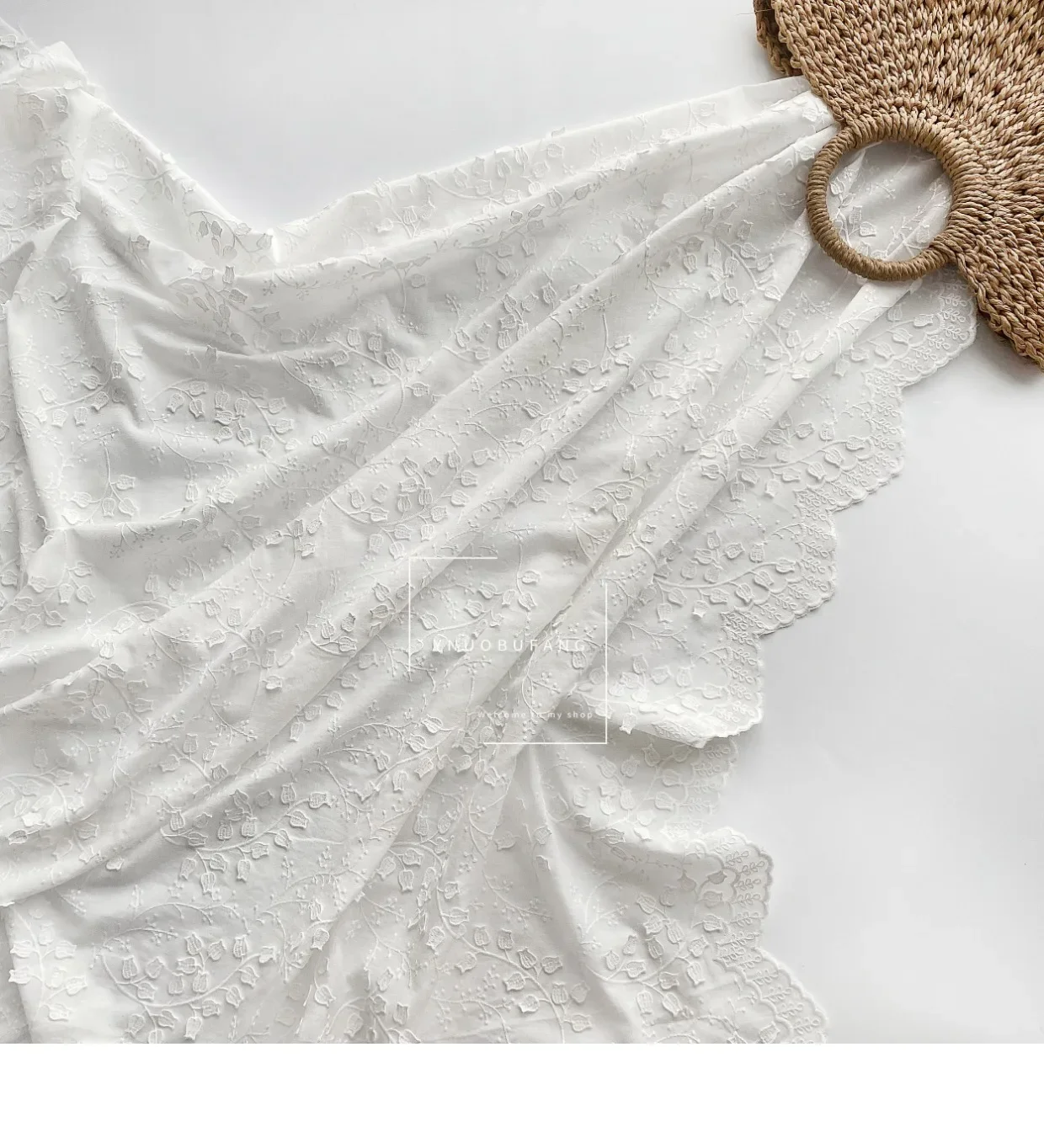 Bawełniana tkanina z trójwymiarowym haftem kwiatowym do odzieży, obrusów, rękodzieła, akcesoriów do szycia DIY na metry.