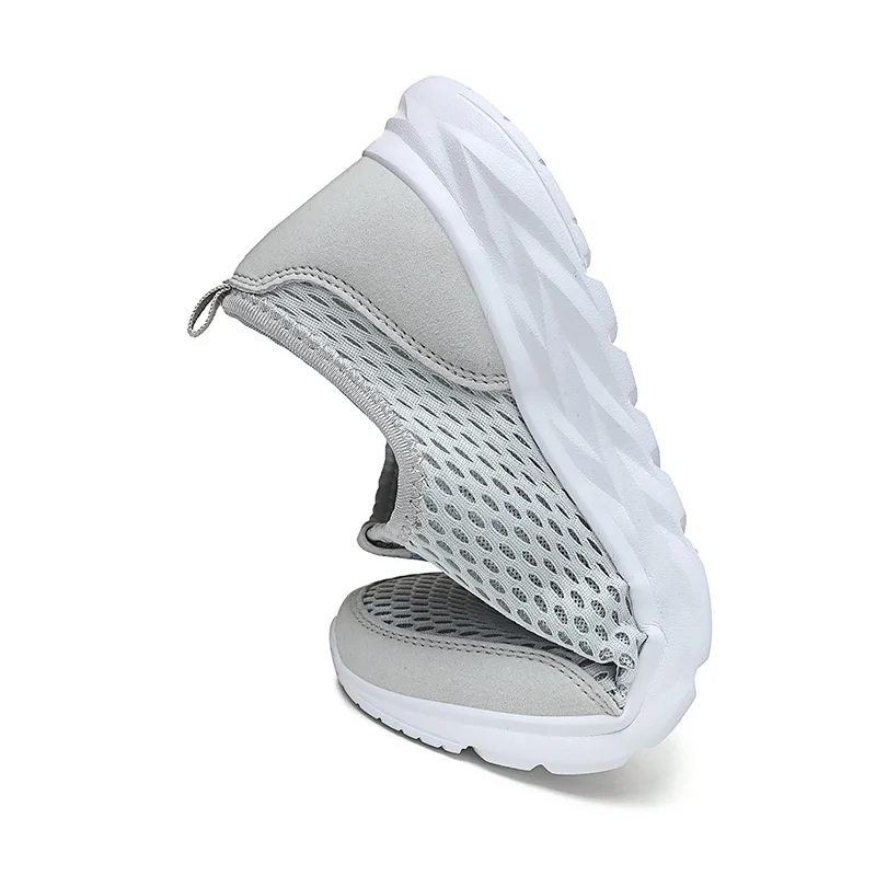 Slip-on Walking Shoes for Men Breathable Mesh Casual Flats Lightweight Soft Sole Leisure Loafers for Driving Jogging Traveling