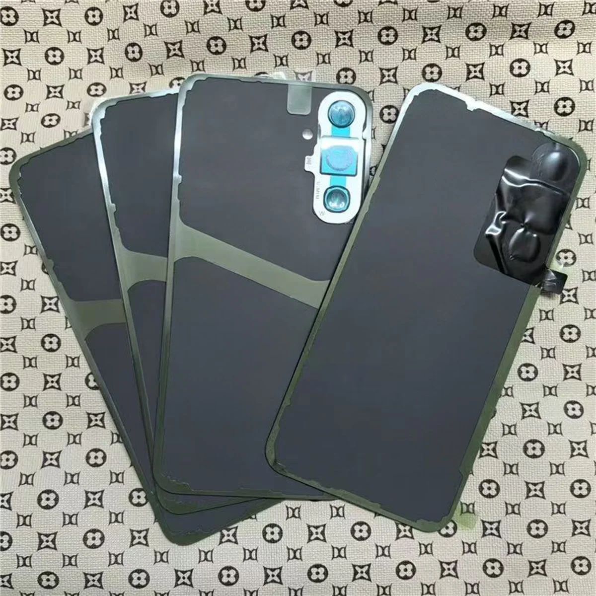 

Для Samsung Galaxy S23FE задняя крышка аккумулятора стеклянная задняя крышка сменный чехол с объективом камеры универсальные все версии