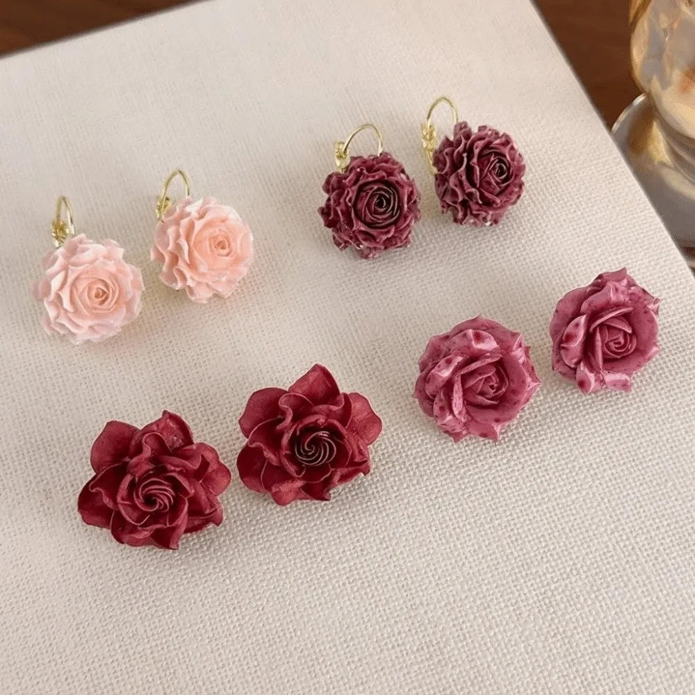 Sweet Artificial Rose Earrings Resin Unique Preserved Flower Earrings Delicate Craftsmanship Retro Romantic Ear Hooks