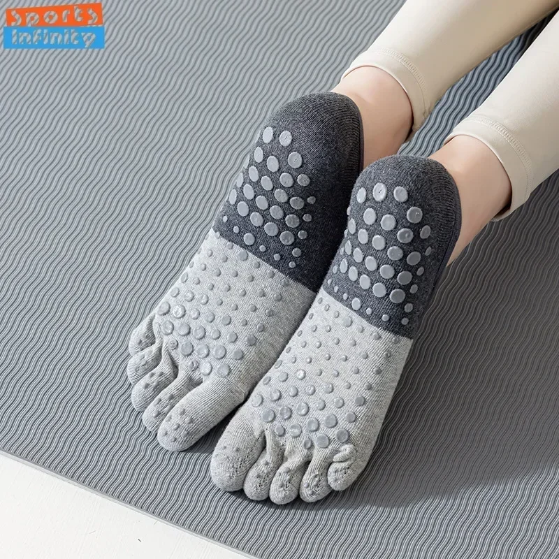 1pair Fashion Five Toes Yoga Socks Women Silicone Anti Slip Indoor Dancing Floor Fitness Sports Socks Professional Pilate Socks