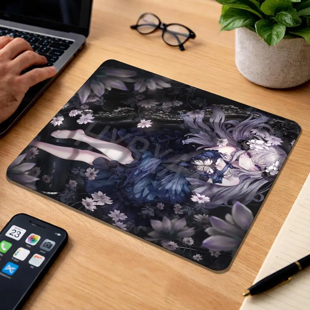 HYBXAXC  Vintage Dark Purple Flower Anime Small Mouse Pad  Desktop Computer Keyboard Wireless Mouse Boy Girl Gift for Play games