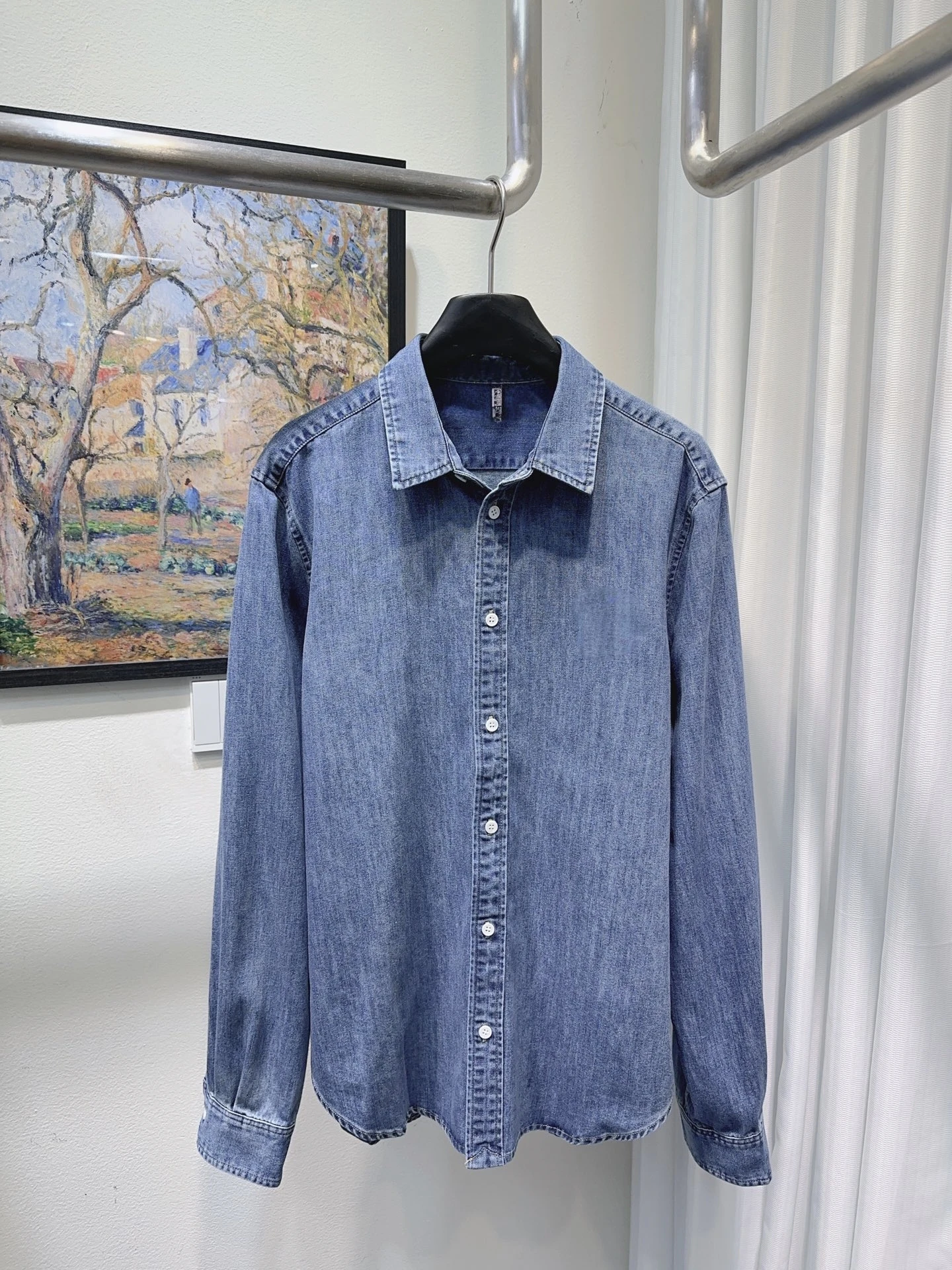 

Elegant Embroidered Long Sleeve Denim Shirt Women's Slimming Fashionable Vintage Collar Stand New Logo Breathable Skin-Friendly