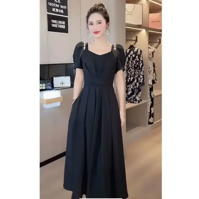 

2025 summer new high-end French retro square neck high waist temperament slim fit dress Hepburn style dress