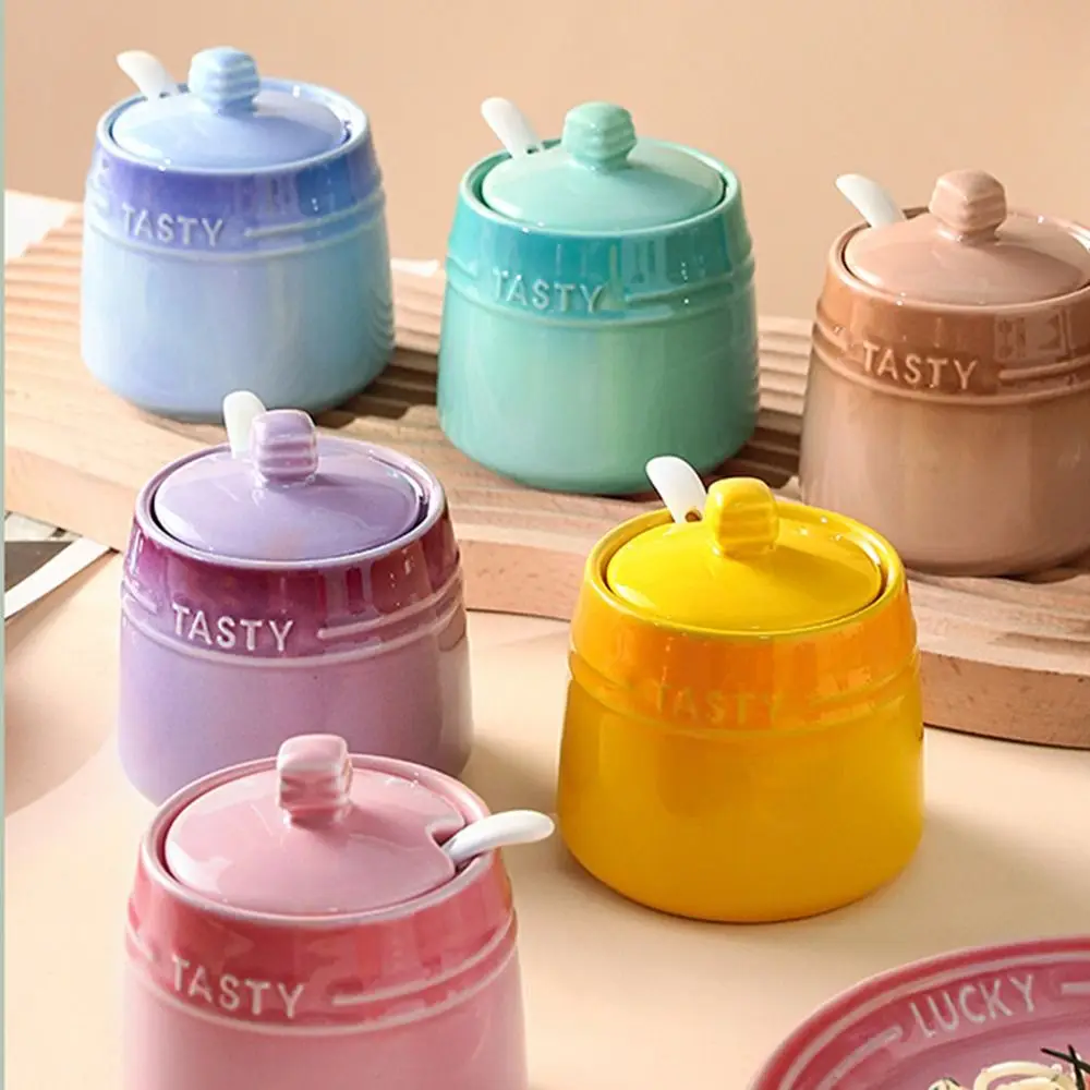 Gradient Colored Ceramic Spice Jar with Lid Kitchen Sugar Salt Pepper Seasoning Jar Modern Home Creative Seasoning Storage Jar