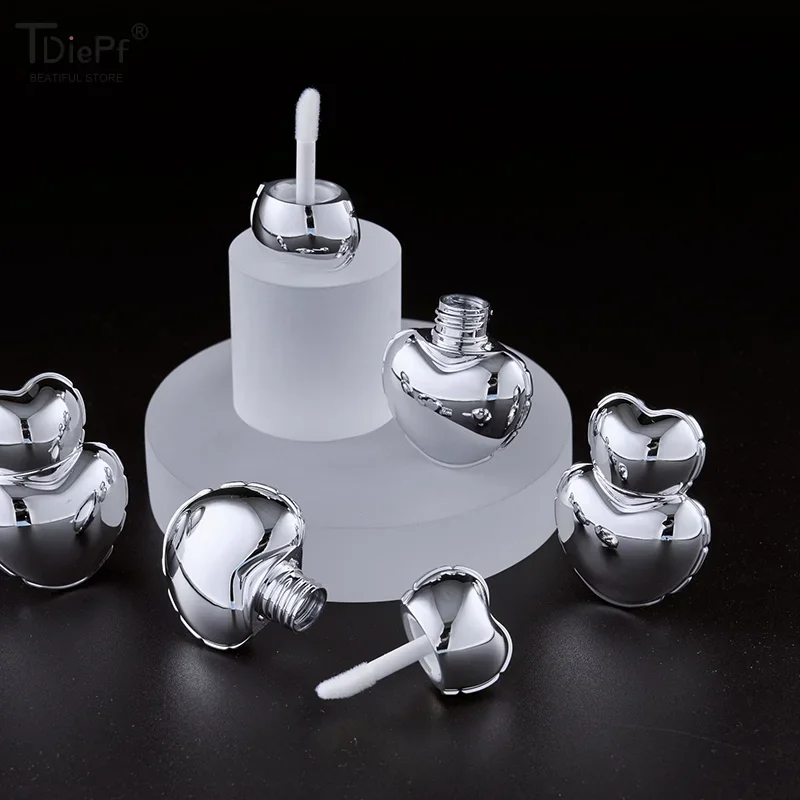 Mini Tube de brillant à lèvres Portable, cœur de pêche, récipient en argent mat, bouteille vide, conteneur de glaçage, outil de maquillage