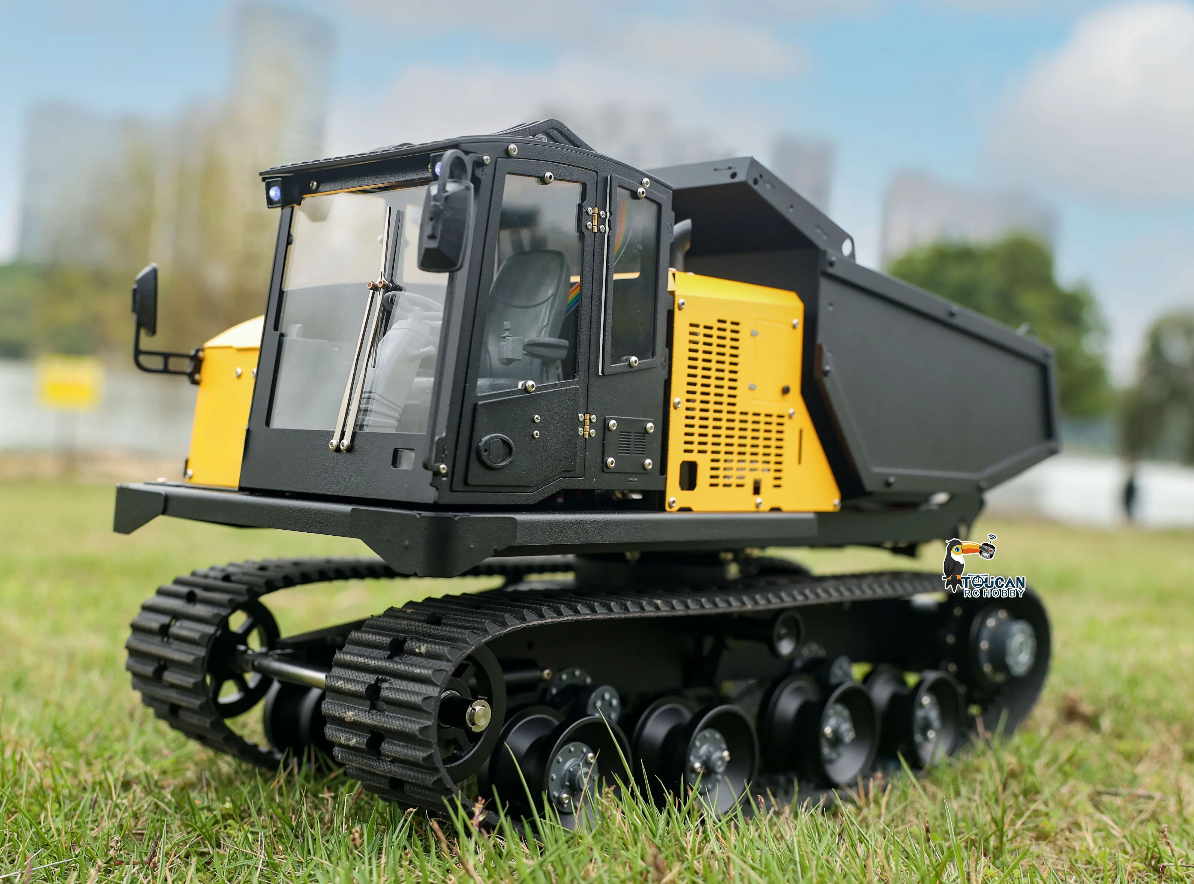 

1/14 TOUCAN RC T14R RC Гидравлический гусеничный самосвал Металлический гусеничный самосвал RTR Строительная машина ST8 Радио Свет Звук Батарея