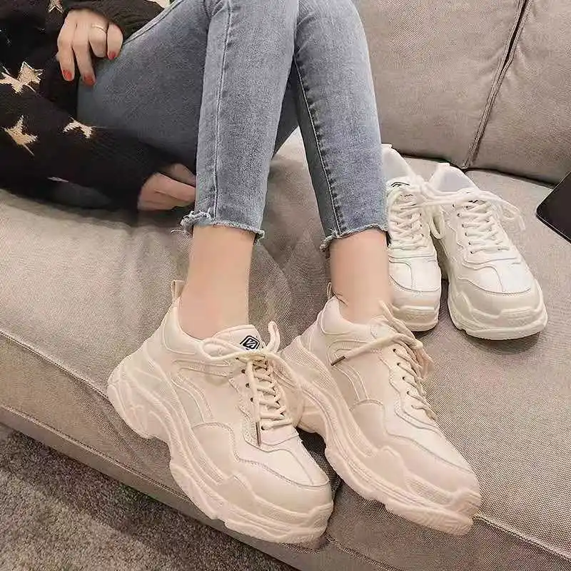 Academic Style Clunky Sneaker for Women New Student Casual Sports Shoes Thick Sole Wear-resistant Ins Small White Shoes