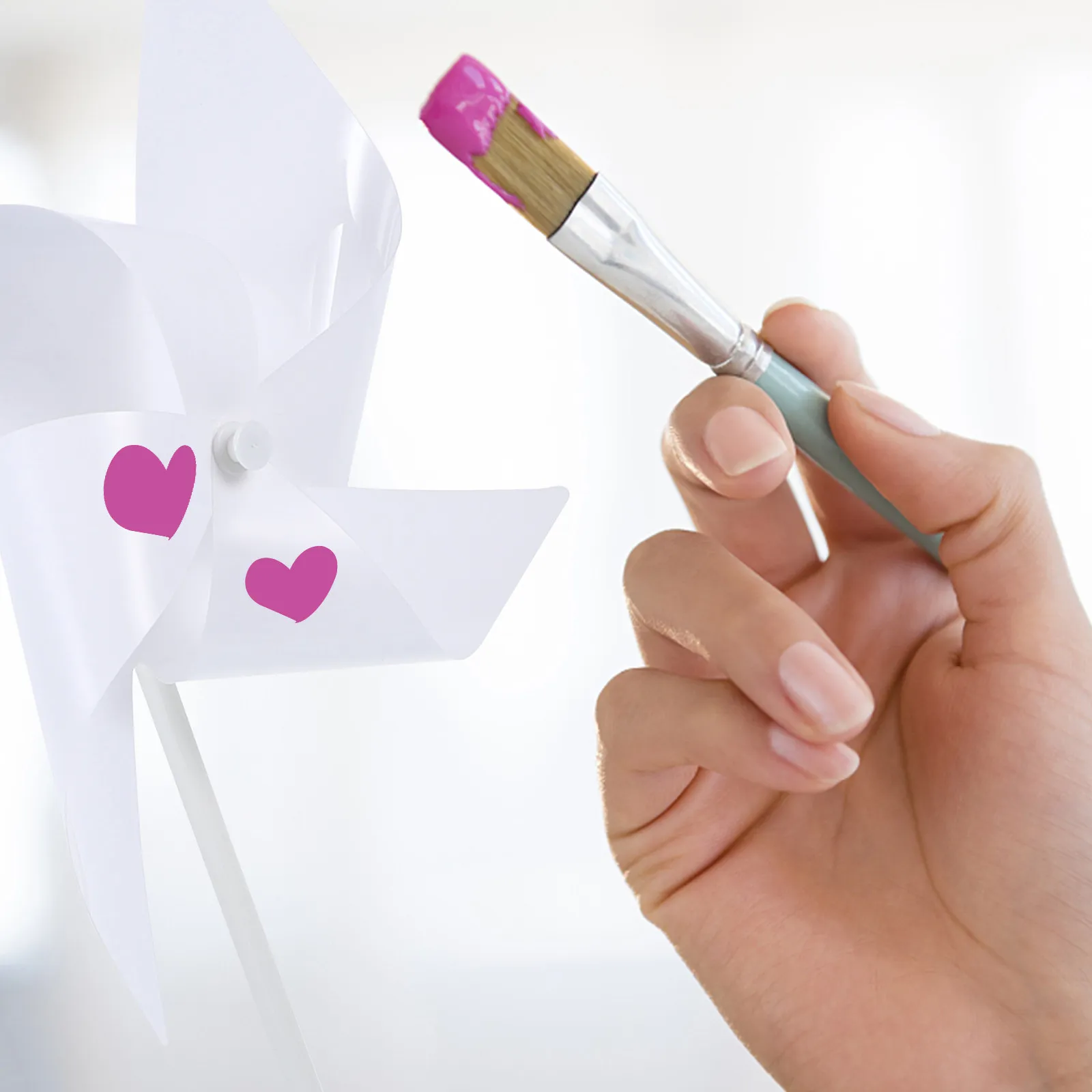 

24 шт. белых заготовок для ветряных мельниц, пластиковые ветрячки для самостоятельного творчества, для развития координации рук и глаз у детей, сувениры для вечеринок, украшения для класса