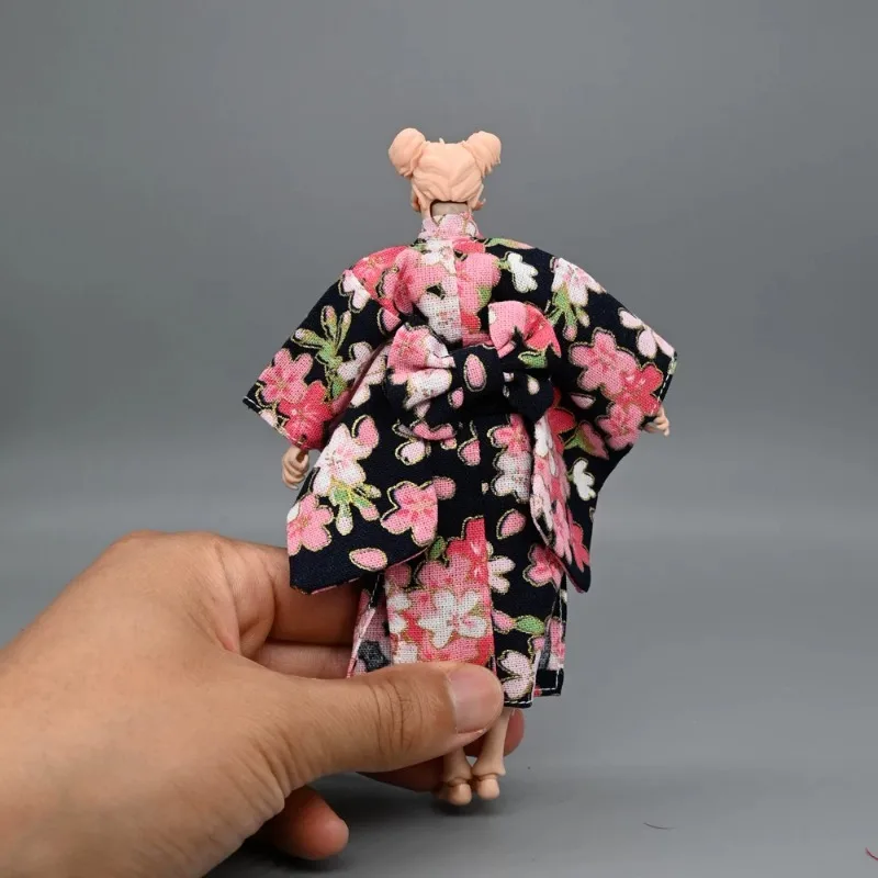 1/12 Maßstab Weibliches Kimono-Bademantel-Kleidungsset Modell Passend für 6'' Soldier Fury NT-04 CFTOYS Romankey Actionfigur-Körper – Detail 3