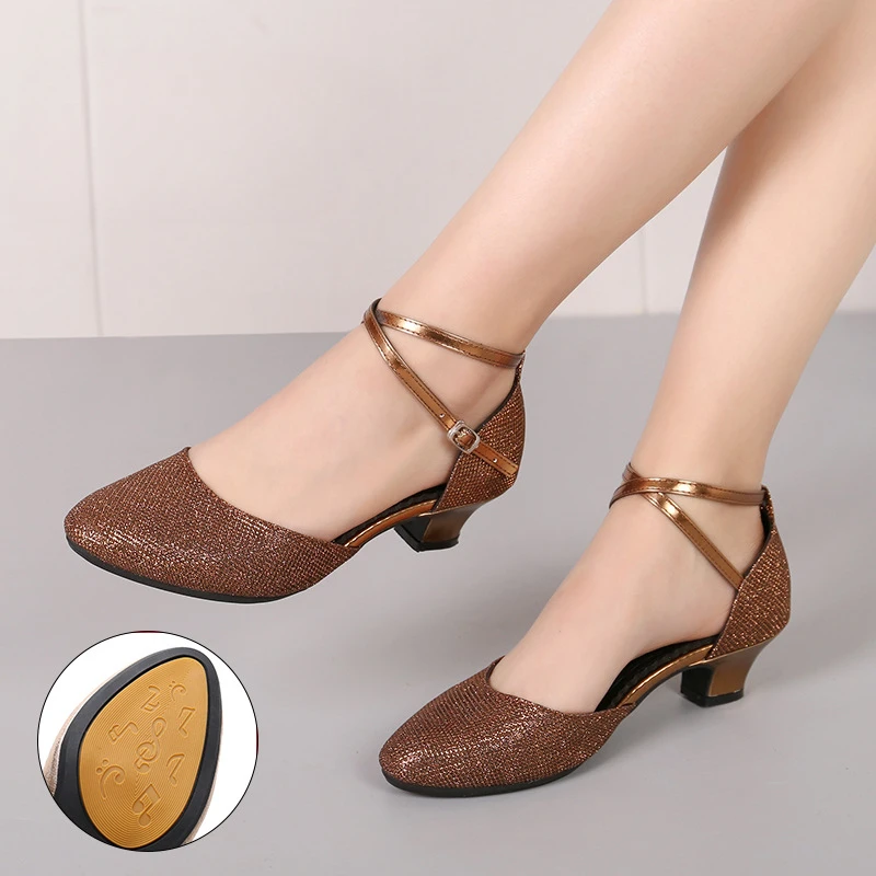 Standard Ballroom Dance Shoes For Women Glitter Closed Toe Modern Dance Shoes Salsa Ballroom Tango Latin Shoes for dancing Girls