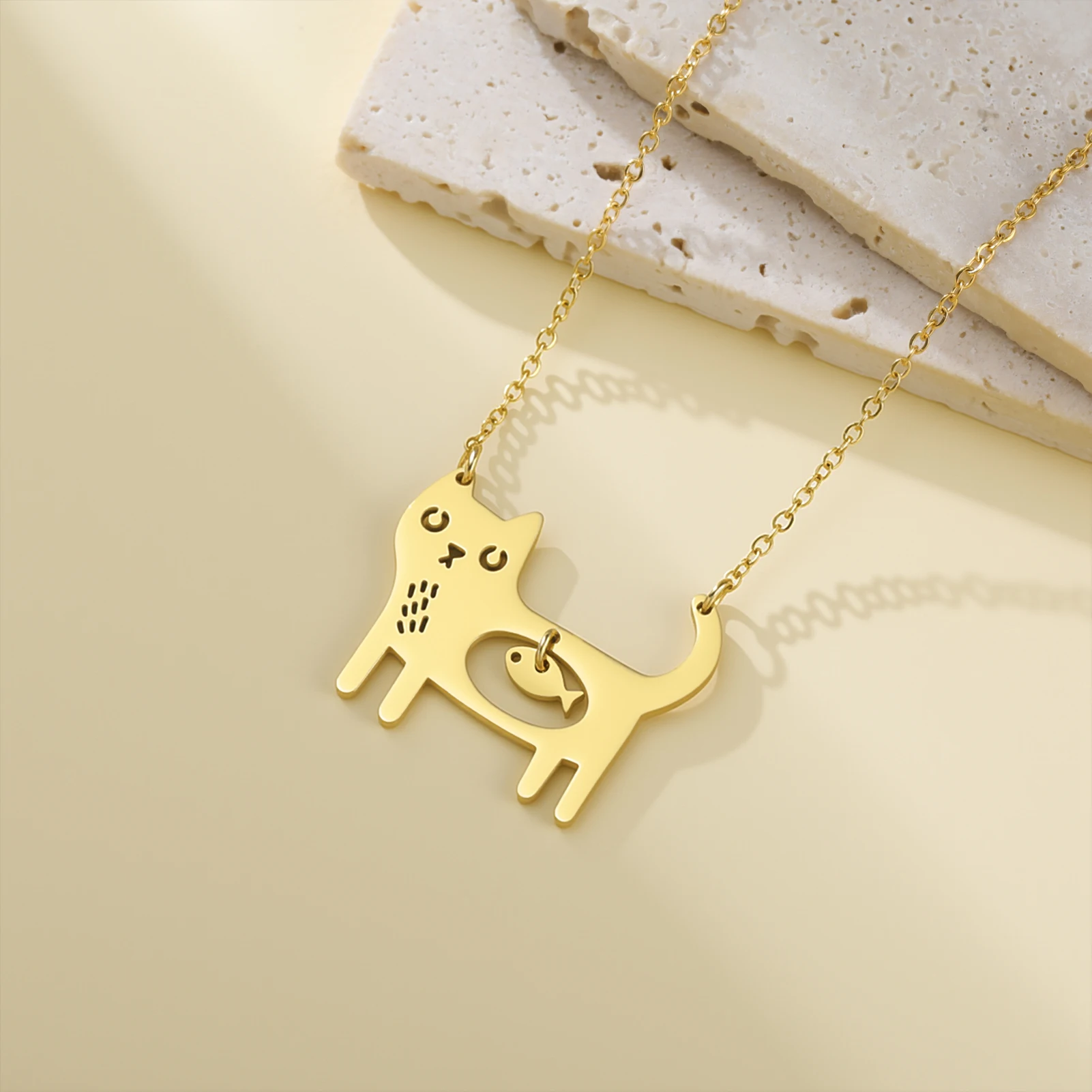 Lucktune Quirky Cat and Fish Necklace Stainless Steel Women's Necklace Fashion Gold Color Animal Cat Fish Jewelry Pet Lover Gift