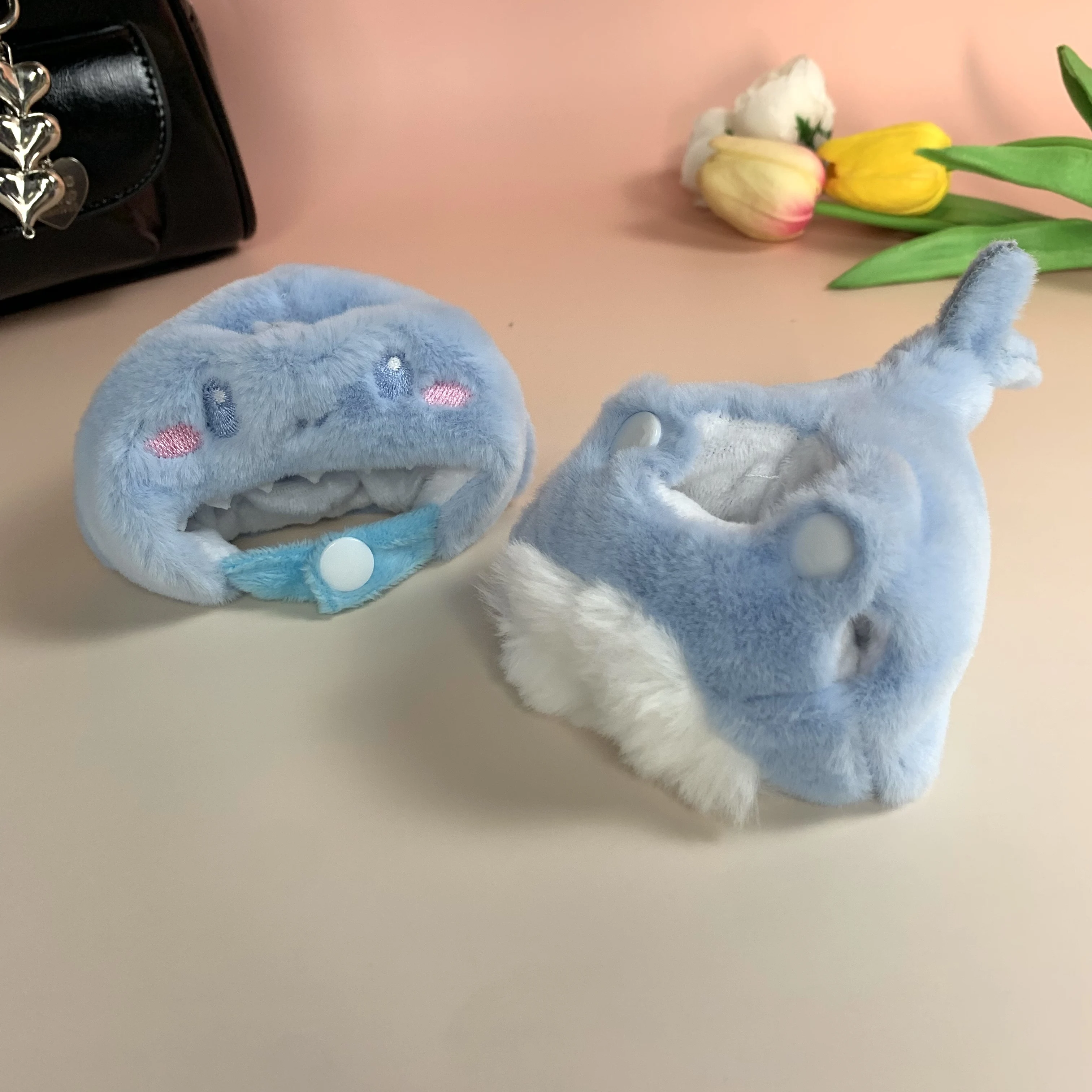 دمية صغيرة الملابس الزي اكسسوارات ل 15-17 سنتيمتر Labubu أيدول V1 V2 كبيرة الأذن الأبيض الوردي أرنب وزرة الملابس هدية