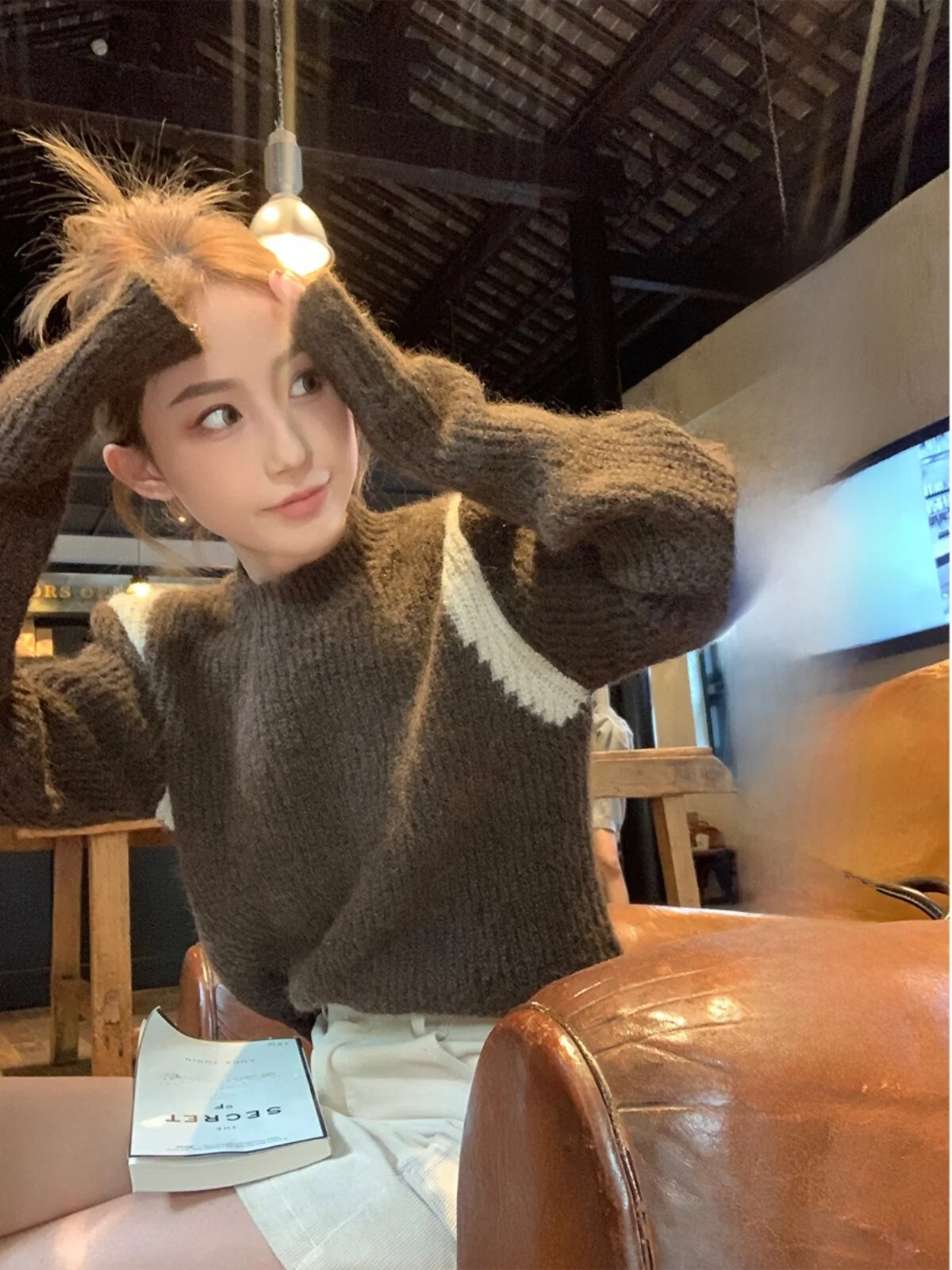 

Loose Women's round Ne Sweater Soft Color Blo Design Spring 2025 Slimming Knitwear Comfortable Fit Casual Sle