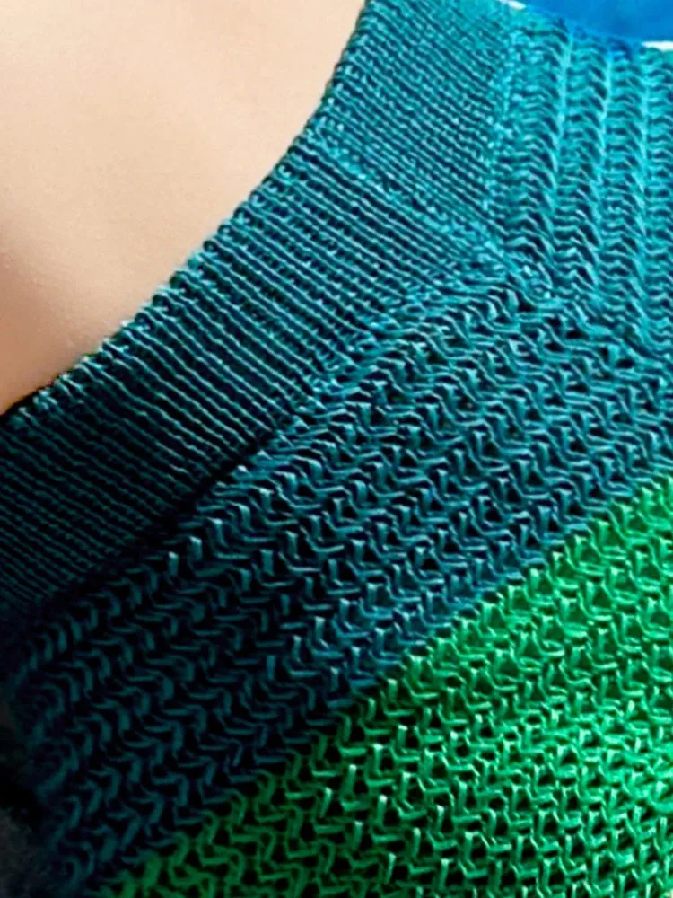 Shorts elegantes e elegantes, shorts de malha sexy de açúcar, calças de verão vazadas contrastantes para roupas femininas