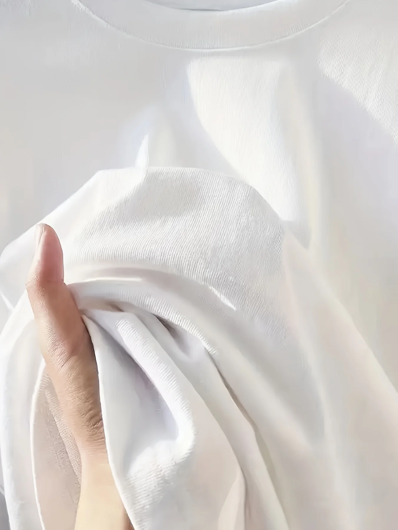 Vibrant Dog Print Crew Neck T-Shirt  Short Sleeve Casual Style for Summer Womens Fun Animal Patterned Clothing for Spring Summer