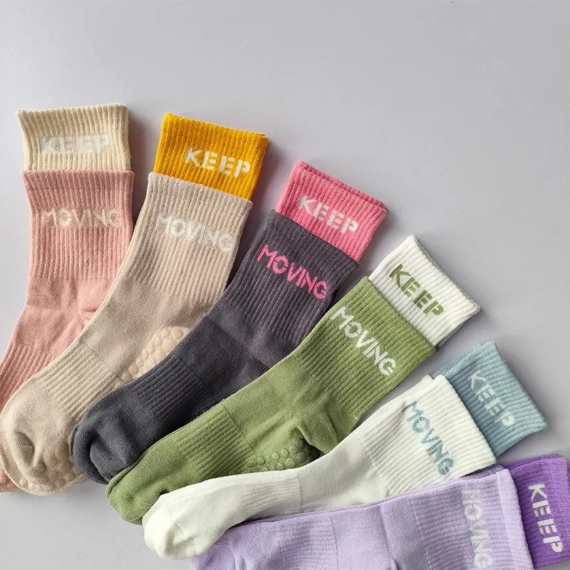 Damen-Mid-Tube-Anti-Rutsch-Yoga-Sportsocken, hohe Elastizität, atmungsaktiv, für Laufen, Fitnessstudio, Workout, bequeme Schuhe für alle Jahreszeiten