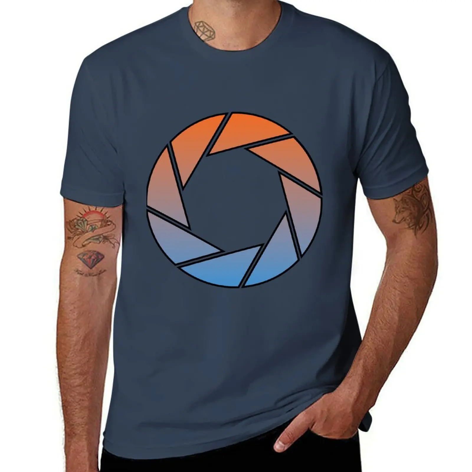 

Aperture Portal- Science Gradient T-Shirt Halloween Casual T-Shirt