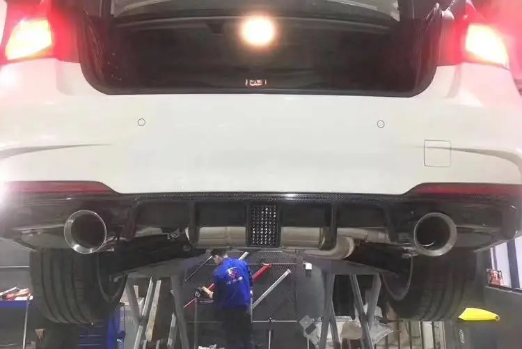Carbon Fiber Rear Diffuser Dual Muffler Single Out for BMW 3 Series F30 F35 320i 328i 335i 340i M-Sport 2012-2018