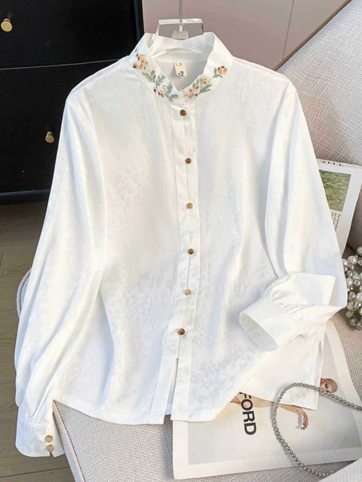 

New Chinese Style Long Sleeve White Shirt Women's Base Layer Spring Autumn plus Size Fat MM Design Sense National Embroidery Top