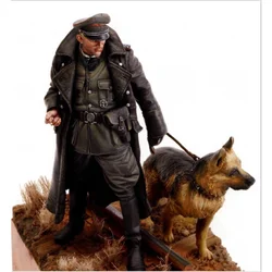 1/16 Die-casting Resin Model Assembly Kit Soldier Toy Model Unpainted 90mm Including Police Dog