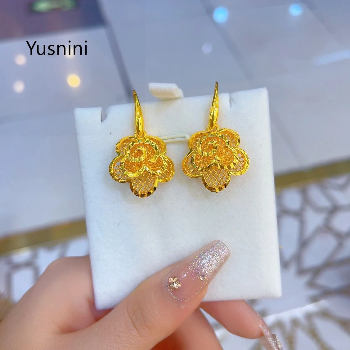 New French Dubai Fashion 24K Gold Plated Earrings Exquisite Engagement Party Jewelry for Lovers