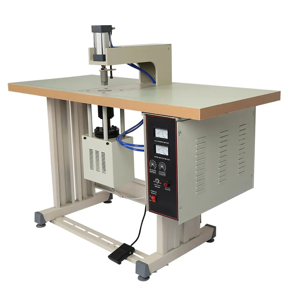 

Ultrasonic spot welding machines Manual Ultrasonic spot welding machines