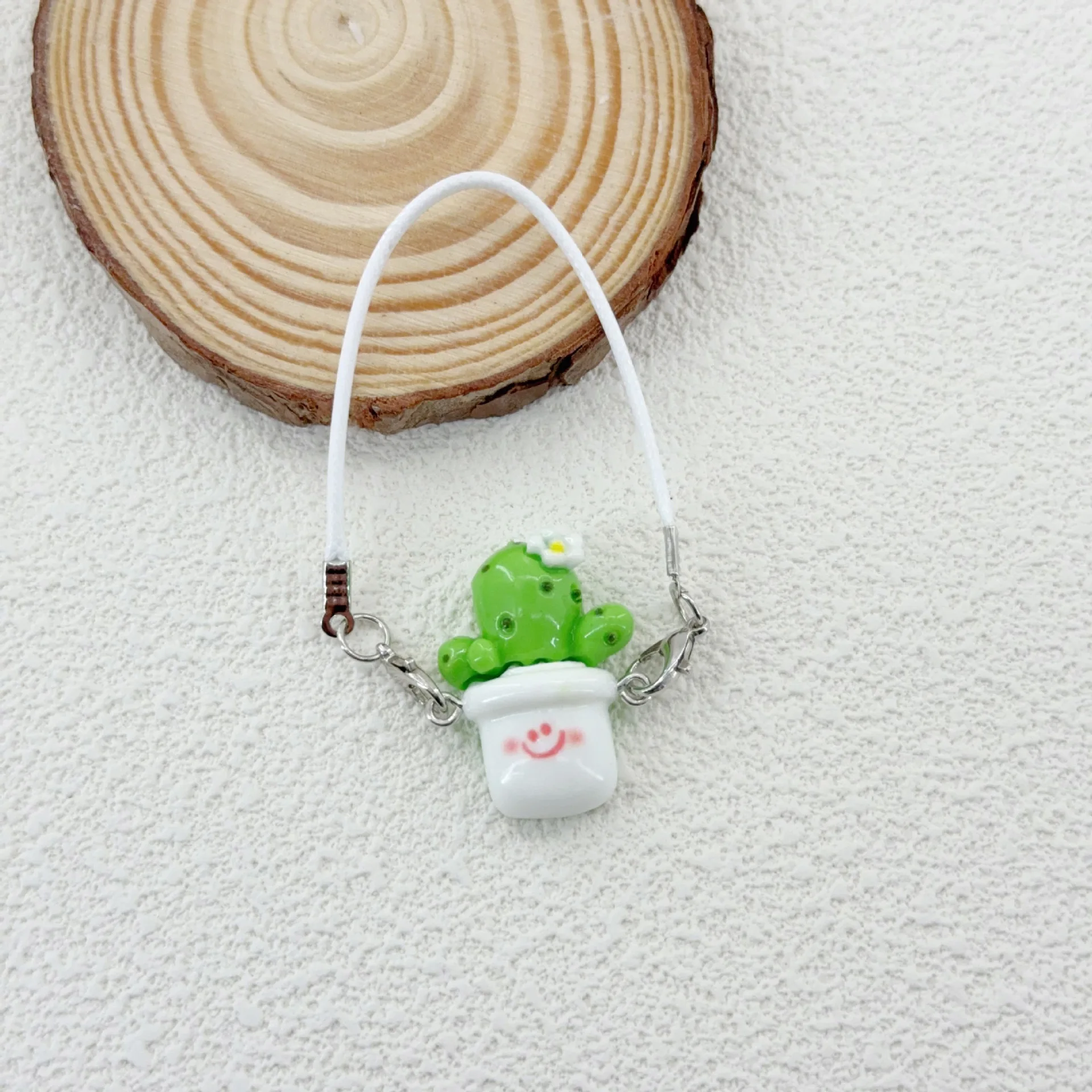 Adequado para 17cm labubu bonito dos desenhos animados casa de boneca acessórios decoração em miniatura boneca de pelúcia mini coelho modelo pingente brinquedo