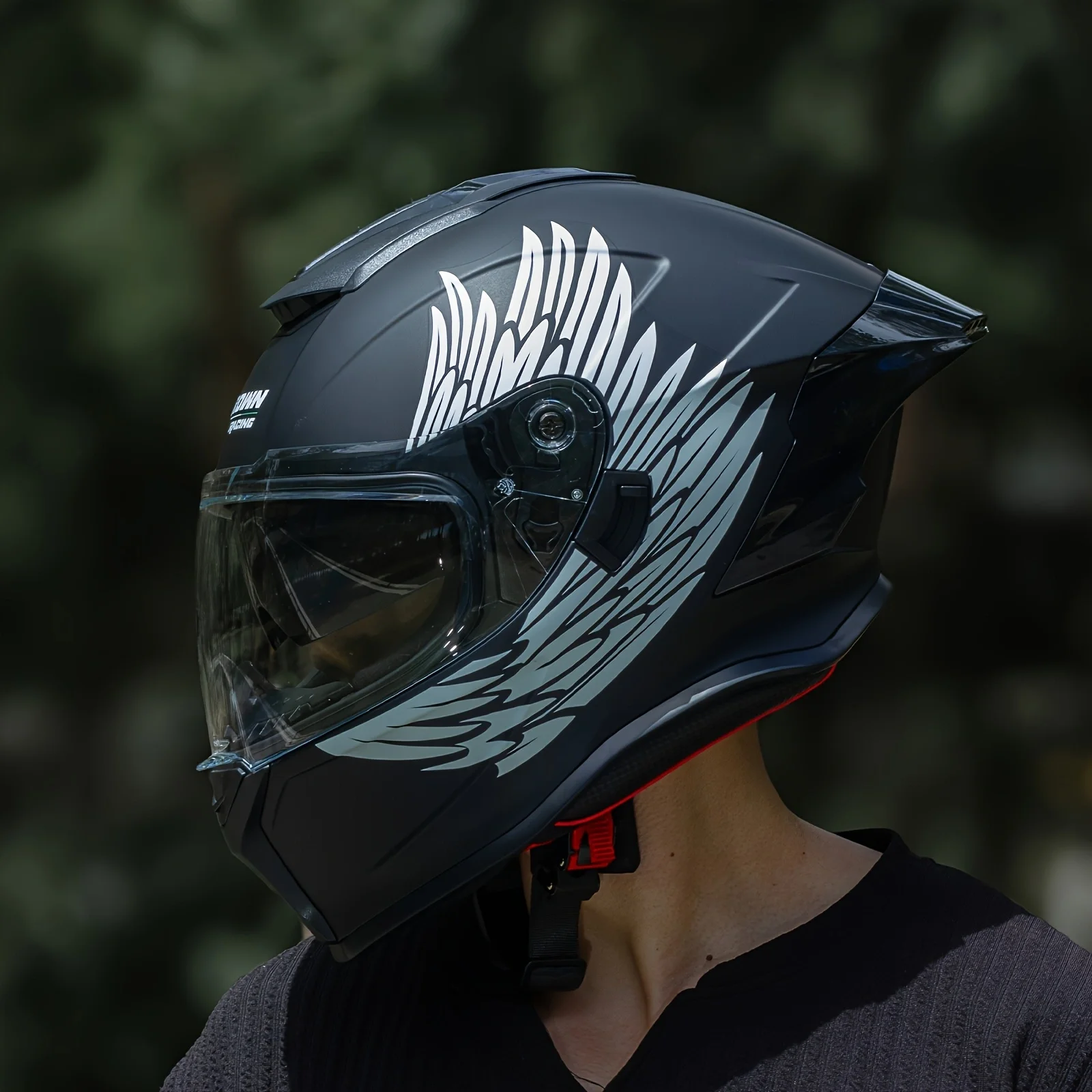 

CrownRacing Full Face Motorcycle Helmets For Man And Women