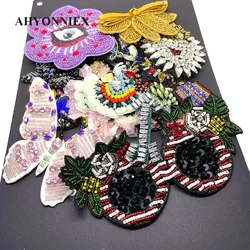 10pcs Per Pack Random Good Quality Beaded Patches Sew on Patches for Clothing Applique DIY Clothes Parches