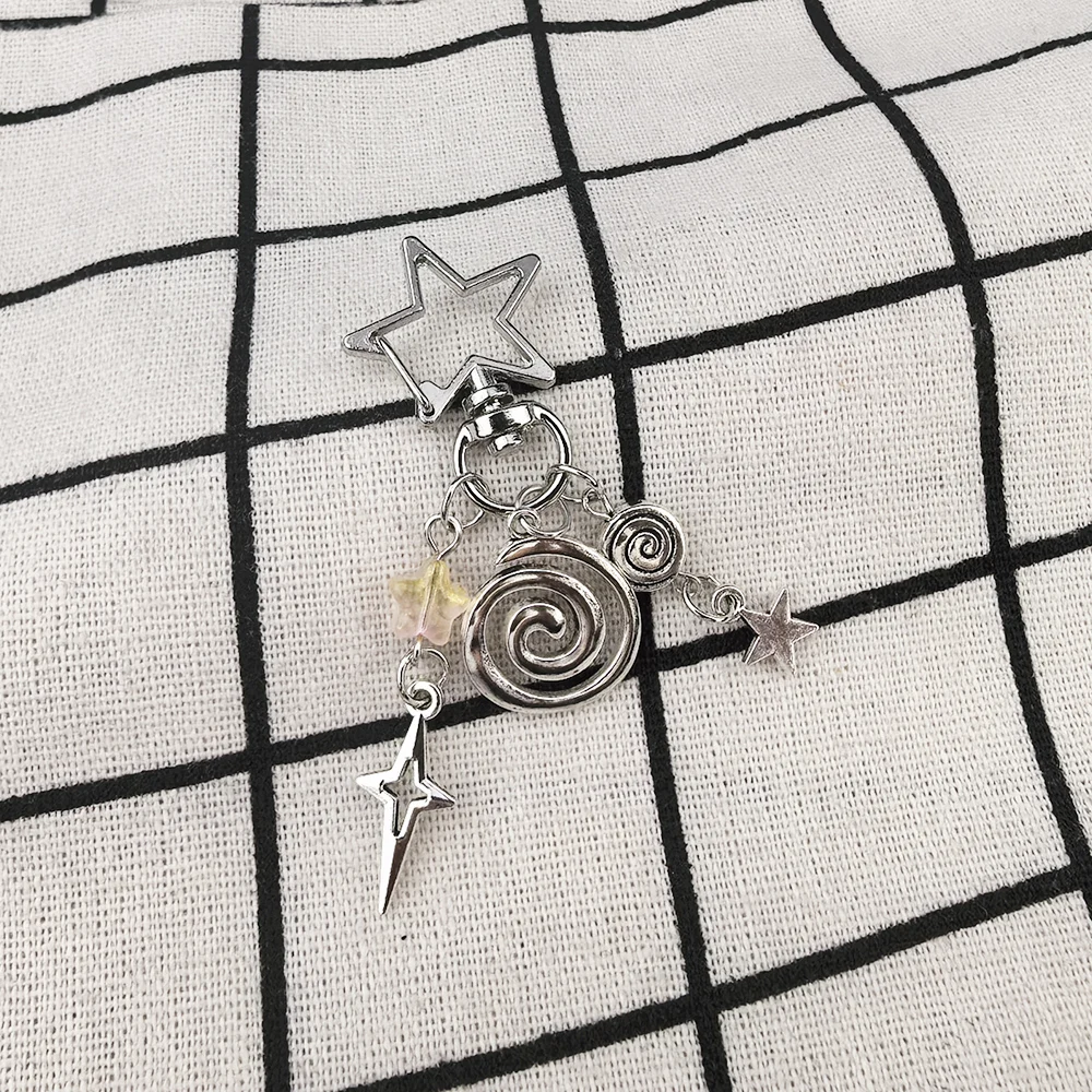 Kreativer Spinnennetz-Spiralstern-Schlüsselanhänger, Gothic-Ästhetik, Schlüsselring für Damen und Herren, Freundschaftsgeschenk, Handtaschendekoration, handgefertigt