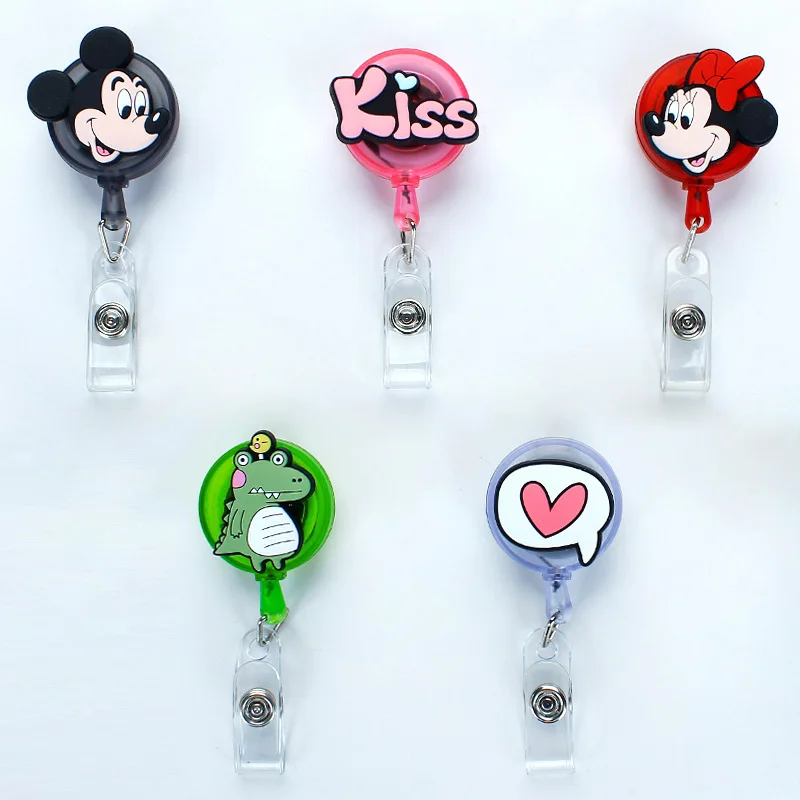 Tarjetero de dibujos animados de Mickey y Minnie, bonito soporte de tarjeta de identificación, Clip de palanca escalable, tarjeta de empleado, Doctor, enfermera, tarjeta de pecho, tarjeta de autobús para estudiantes