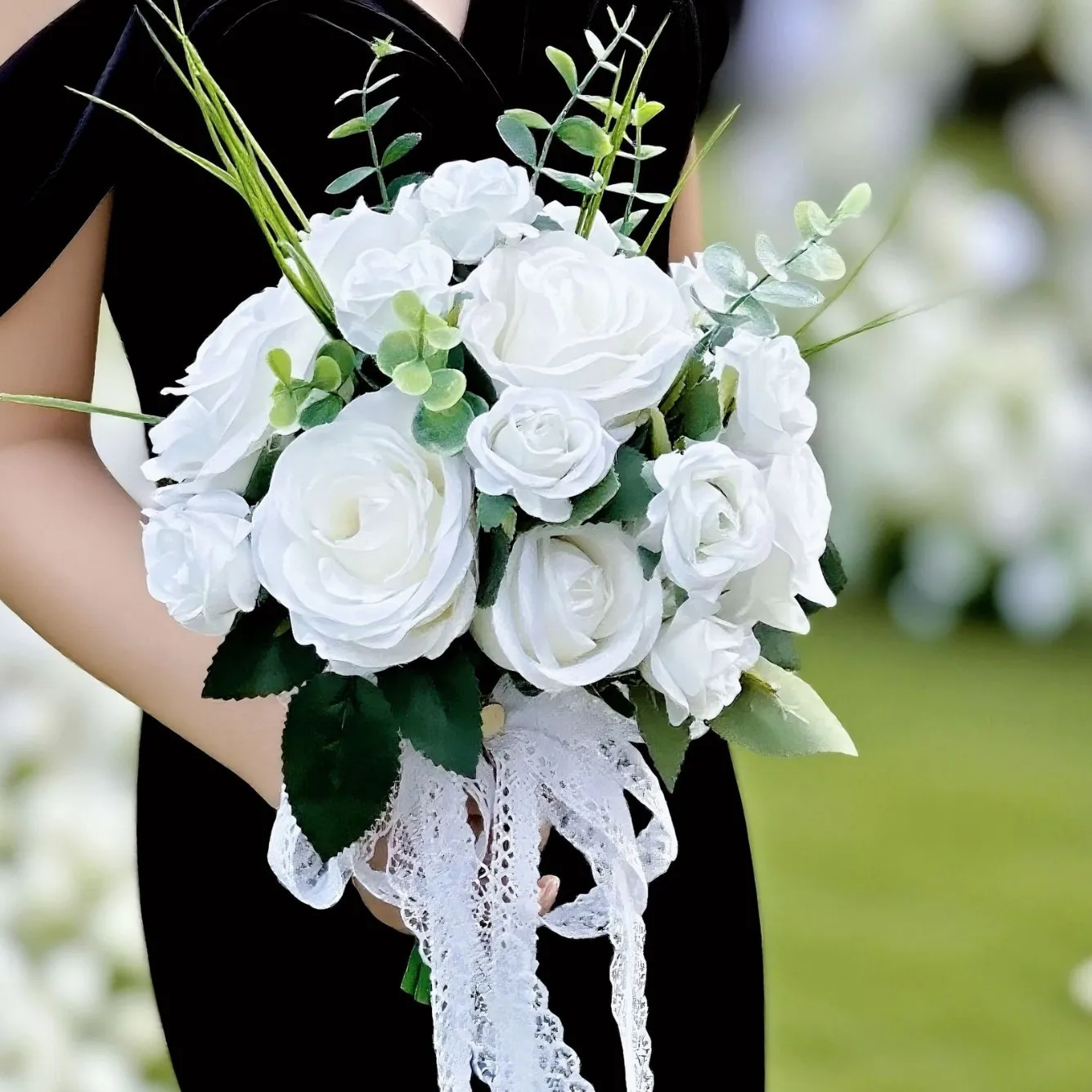 

YeeNanee Rustic White Wedding Bouquet for Bride 9.4inch Artificial Silk Roses Flower Bridal Bouquets for Country Wedding Decor