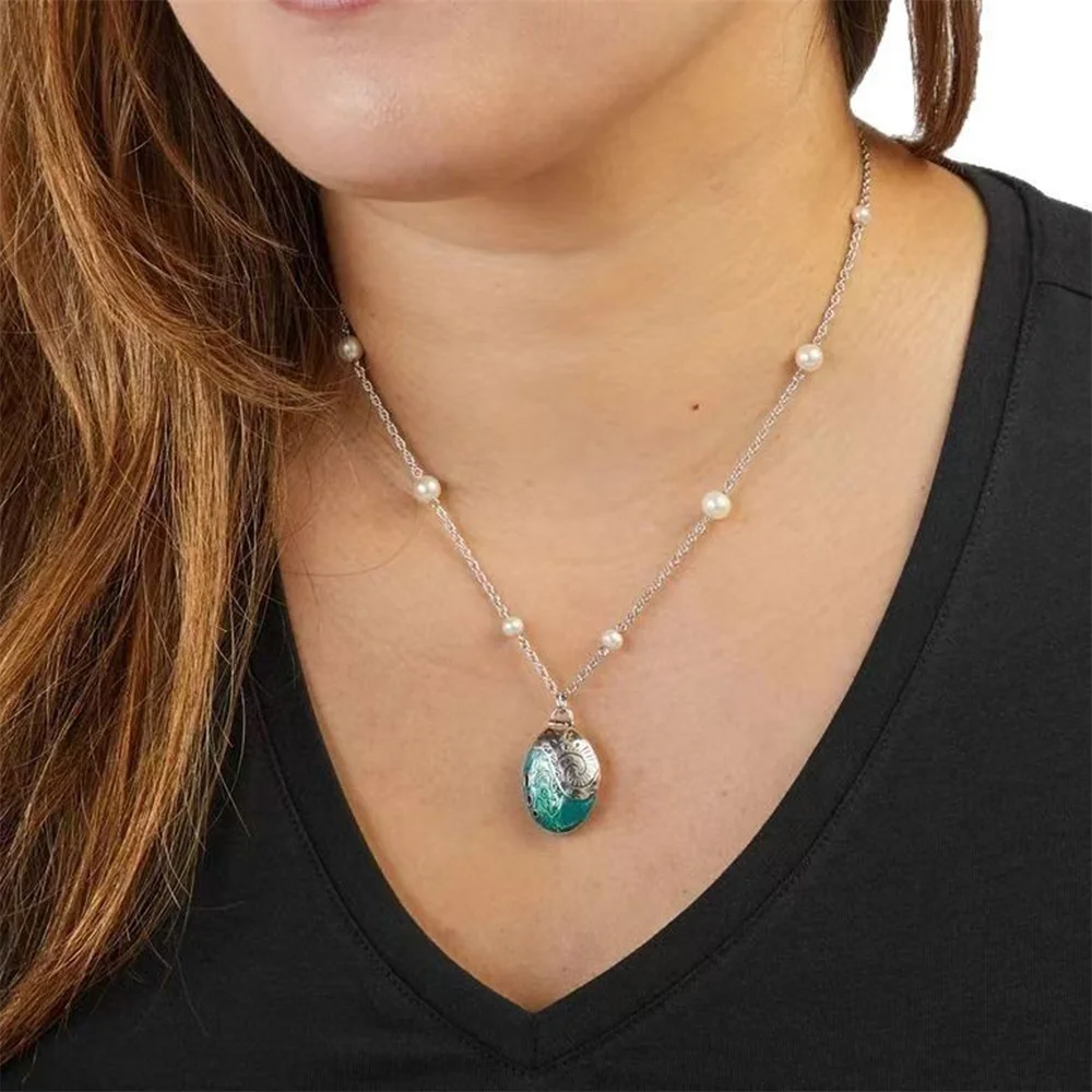 Moana Cosplay Pendant Necklace Openable Enamel Locket Beaded Metal Chain Women Men Anime Ocean Jewelry Party Prop Gift view 2