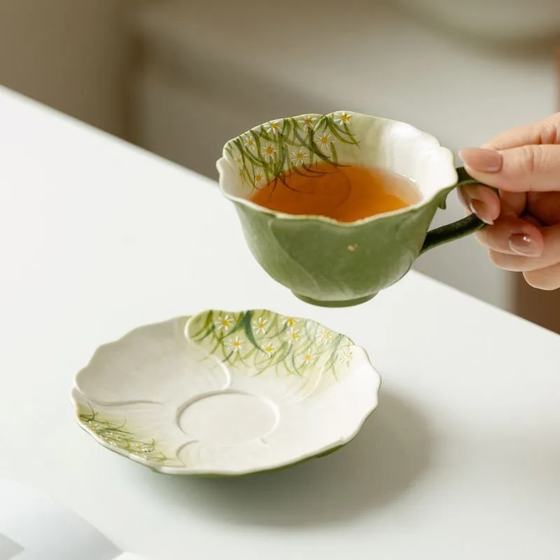 Chinese Style Spring Daisy Pattern Ceramic Tea Cup Ladies' Drinking Cup With Plate Pure Hand-painted Coffee Cup Plate Set ZJ234 4