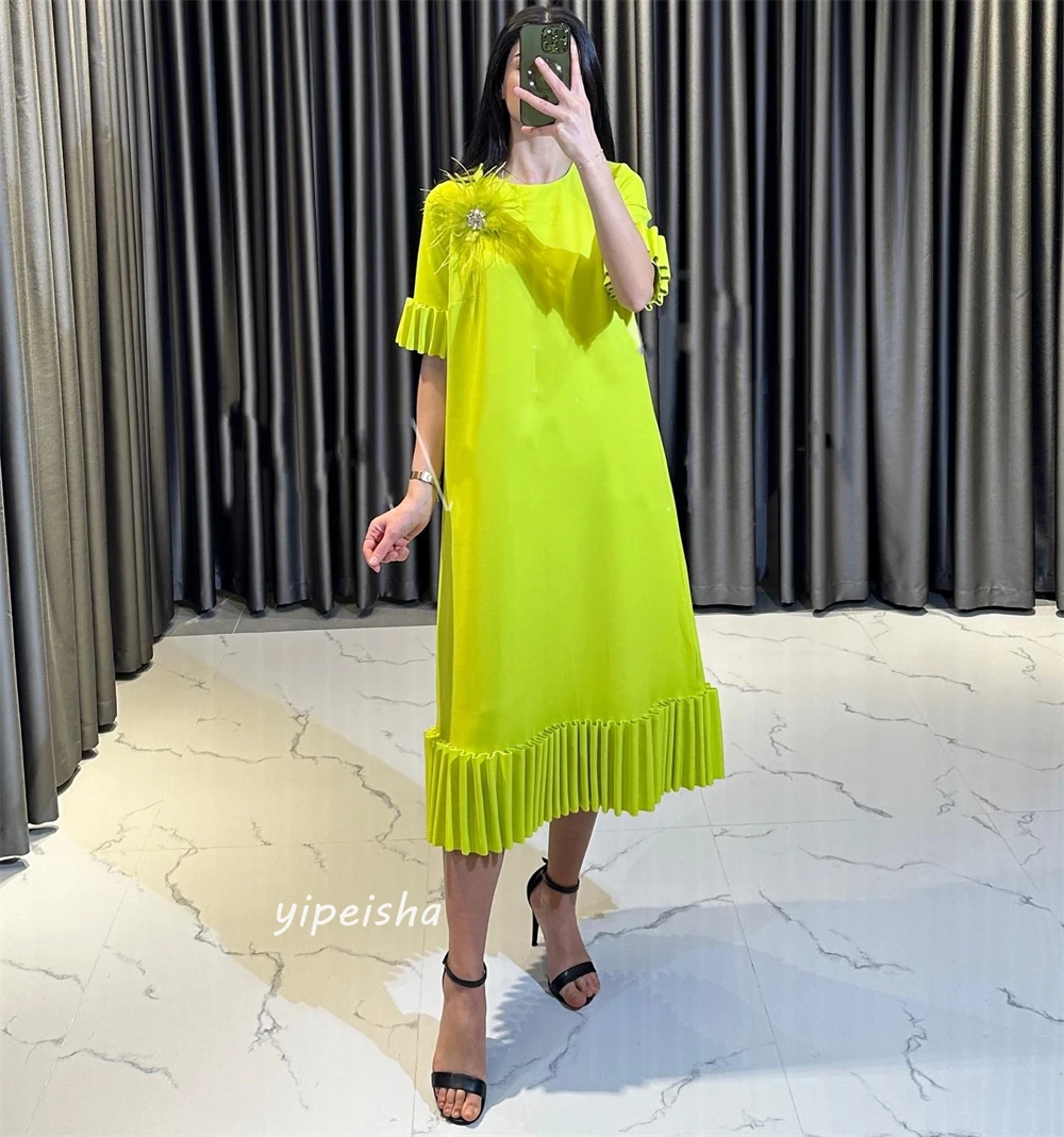 Customized Jiayigong  s Feather Draped Ruched Valentine's Day A-line O-Neck Bespoke Occasion Gown Midi Dresses