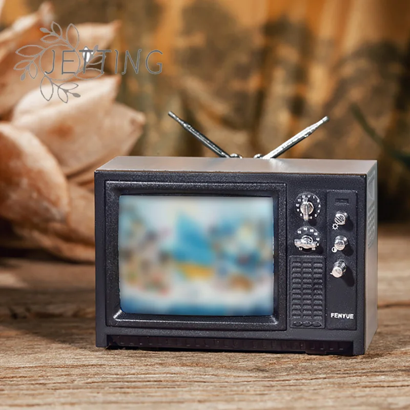 

Горячий кукольный домик, миниатюрные украшения, мини-ретро-телевизор, игрушечные украшения