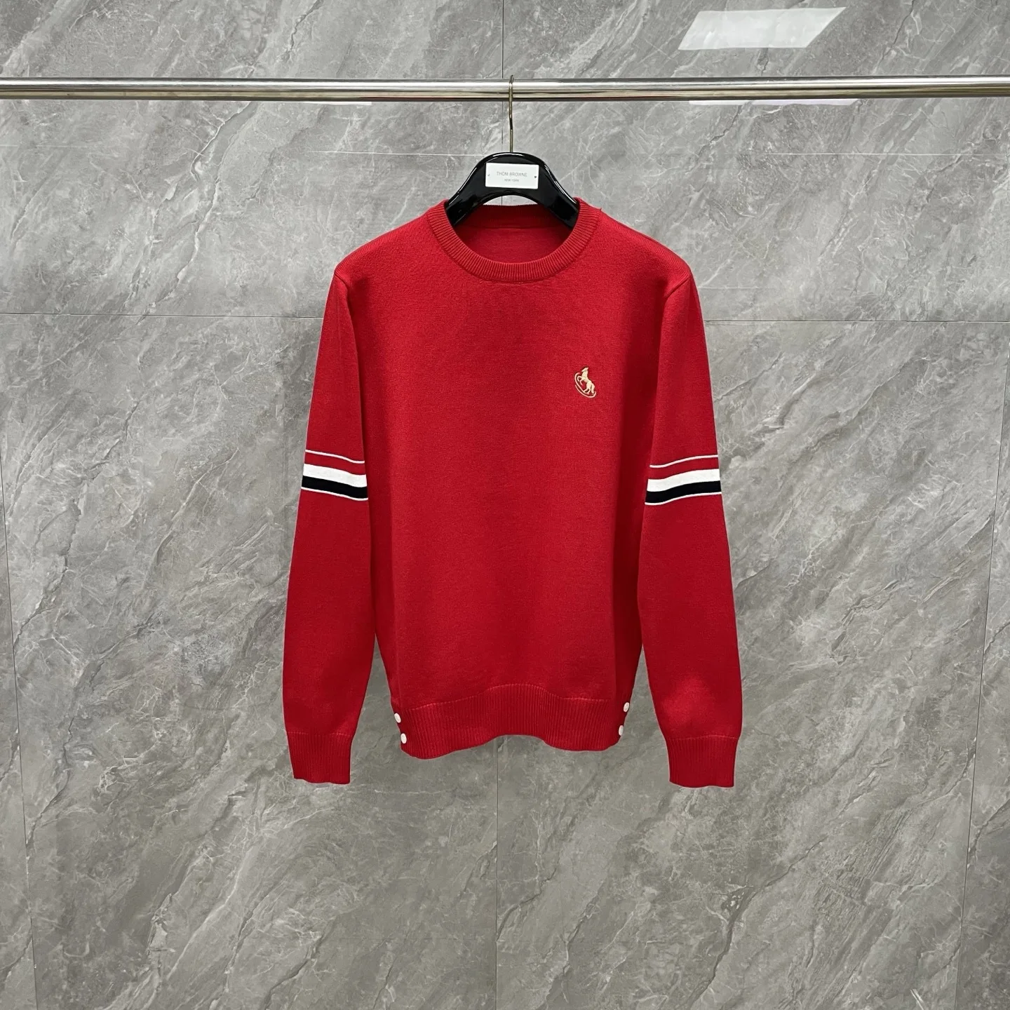 

Красно-бело-синий свитер с вышивкой, круглый вырез, дизайн к Новому году, для мужчин, повседневная одежда, трикотаж из смесовой шерсти