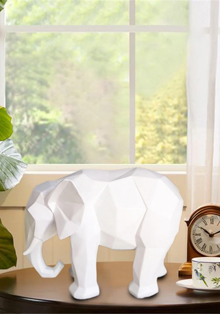 Simple Resin Elephant Ornament Animal Figurine Toy for Office Home Decoration