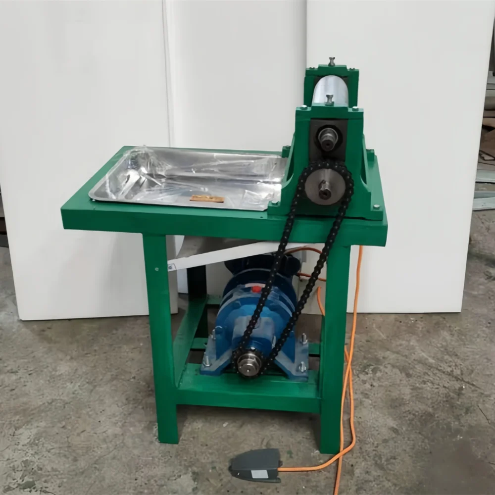 

New Automatic Bee Wax Manual Foundation Bee Wax Foundation Sheet Machine Beeswax Comb Foundation Rolling Machine