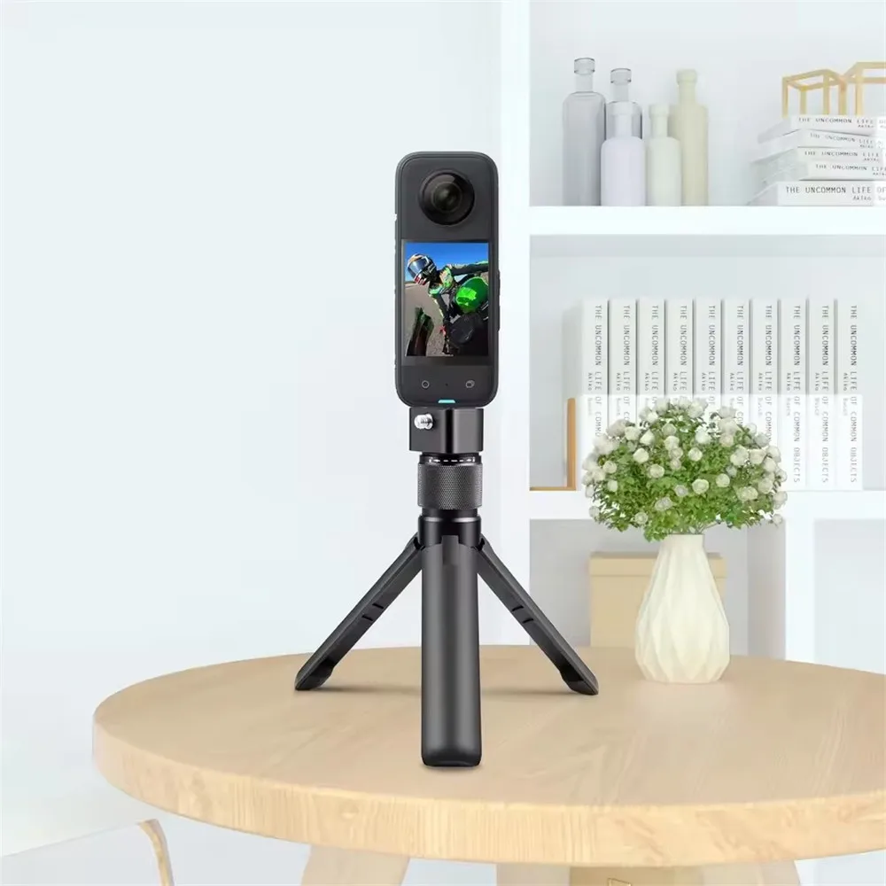 

Настольная ротационная подставка-штатив для камер Insta360 X5 X4 X3/DJI/GoPro 13 с креплением 1/4 дюйма
