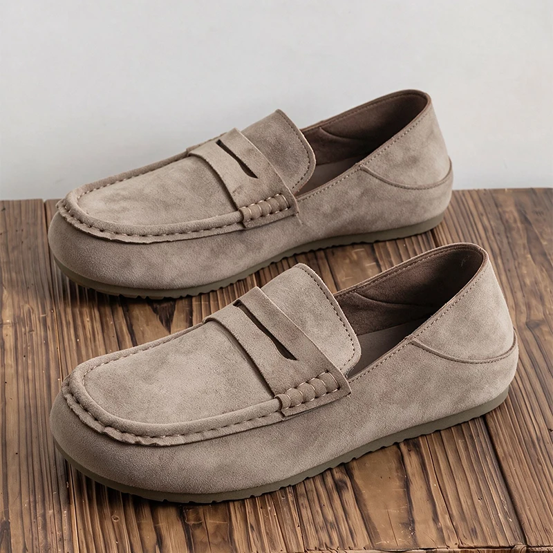 Men's slip on lazy casual shoes four seasons new breathable light soft-sole non-slip comfortable outdoor walking Joker tide shoe