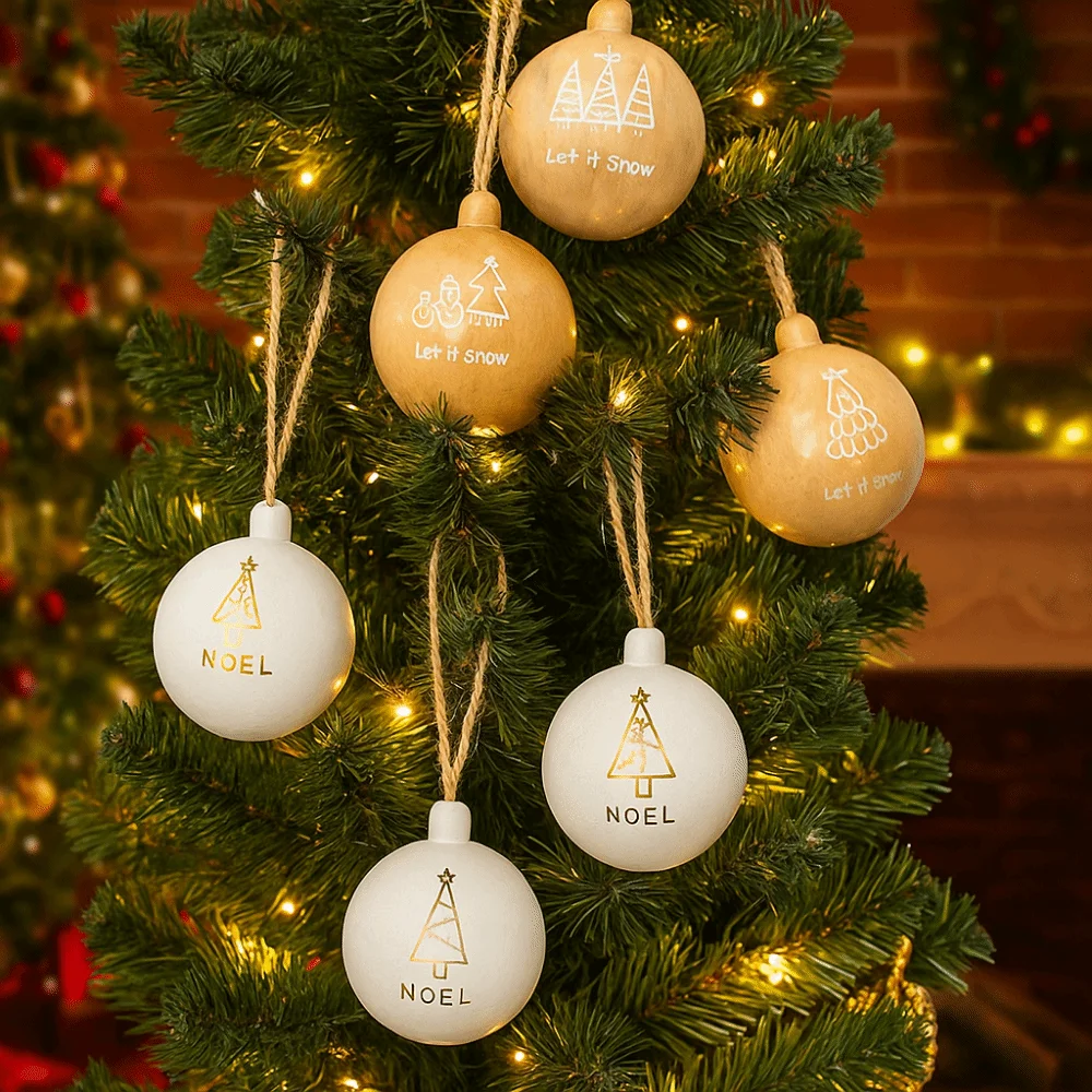 

3Pcs 6cm Wooden Christmas Balls Reusable Decorative Christmas Tree Pendants Shatterproof Christmas Ball Decorations for Home