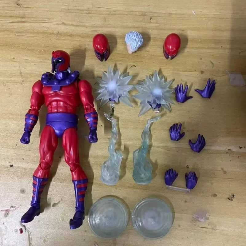 

In Stock Mafex X-Men Anime Action Magneto Figure 4 Head Variants Collectible Toy Figurine Boys Desk Decoration Ornaments Gift