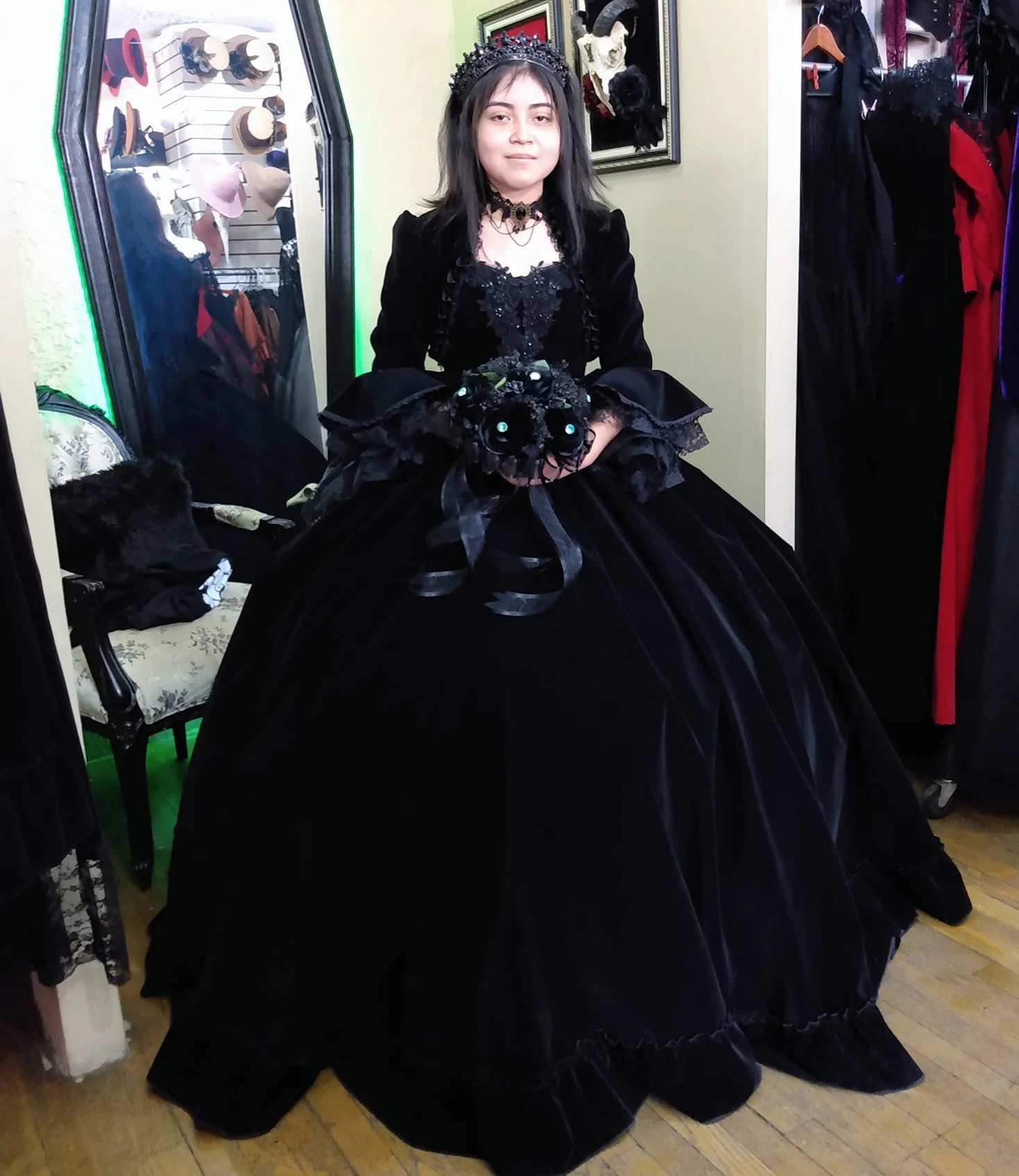 Novelty Black Gothic Wedding Dress Puffy Medieva Historical Velvet Victorian Women Bride Dress With Jacket Muslim Customized