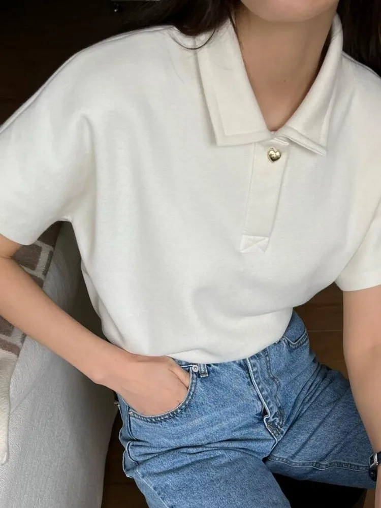 

Casual Metal Heart Button Ne ort Sve T-irt Women's Loose Fit Summer Versatile Korean Sle Classic Color