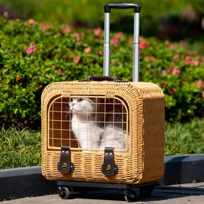 

Woven Rattan Pet Luggage Bag Anti-Stress Cat Cage and Cat Box Breathable Trolley for Dogs and Cats Outings